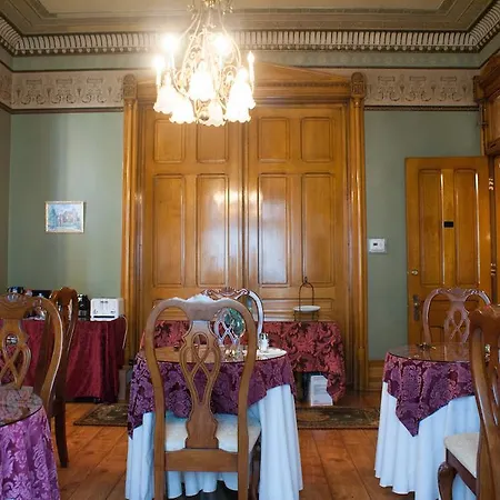 Armstrong Mansion
